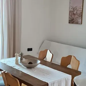 Apartament Jelena, Petrčane